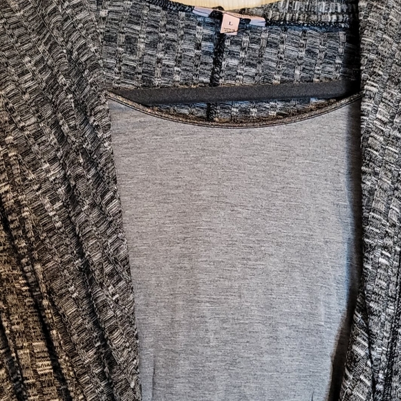 Juicy Couture Blouse With Attached Tank Top - Picture 3 of 10